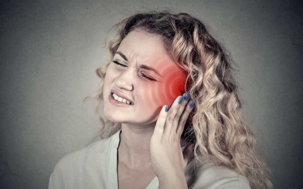 Bubble Popping Noise In Ear | What Causes and How To Treat It