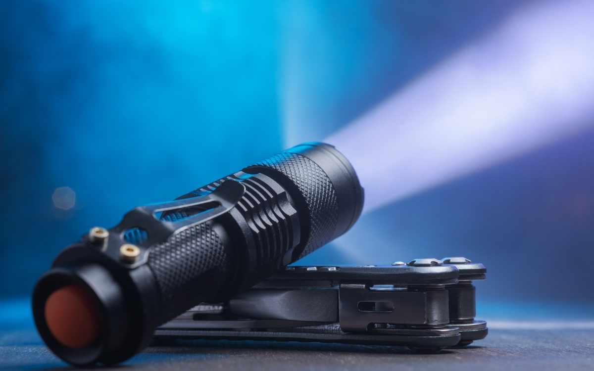 Free Compact Tactical Flashlight