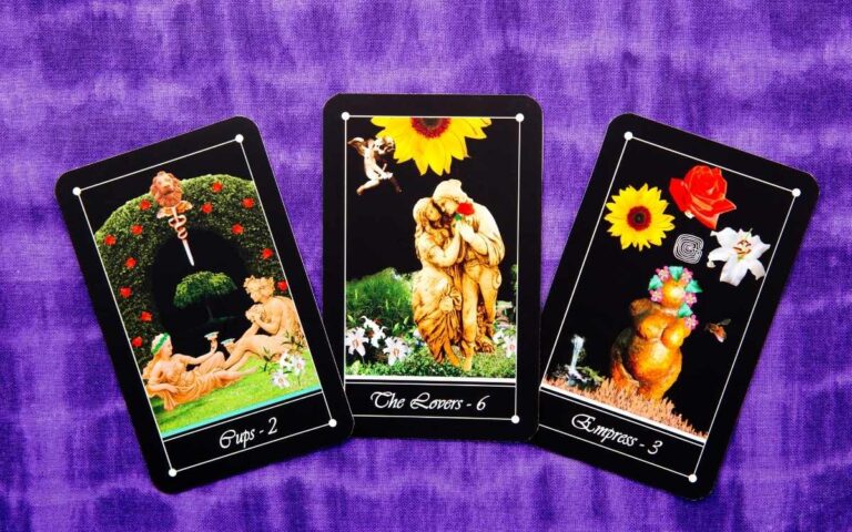 The Lovers Card From Tarot Deck! Soulmate Tarot Spread