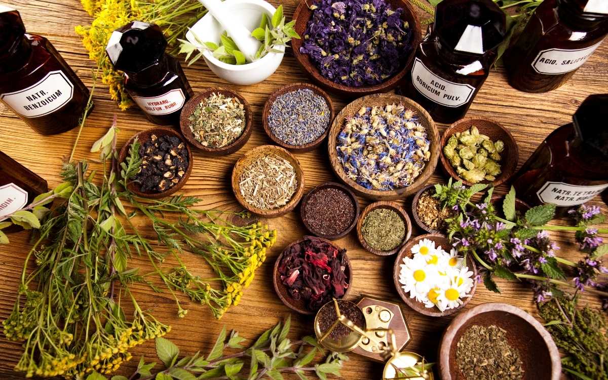 What Are The Benefits Of Using Natural Medicine?