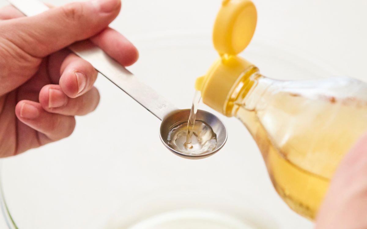 Is Oil Pulling Effective for Bad Breath?