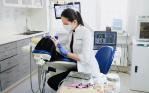 Safe & Sound: Your Guide to Dental Care in the Second Trimester