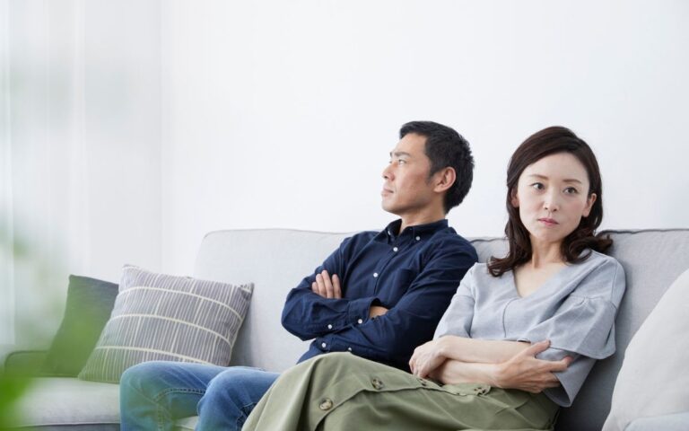 Spotting Emotional Neglect in Marriage Symptoms and Solutions