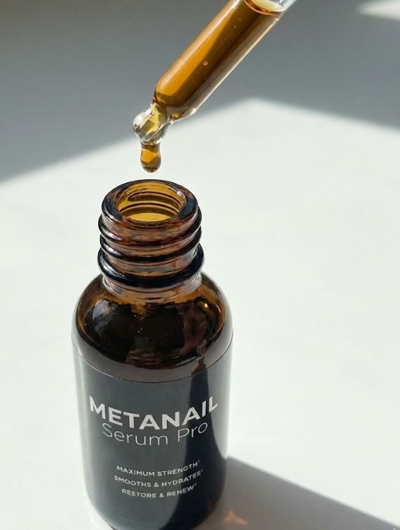 Metanail Bottle